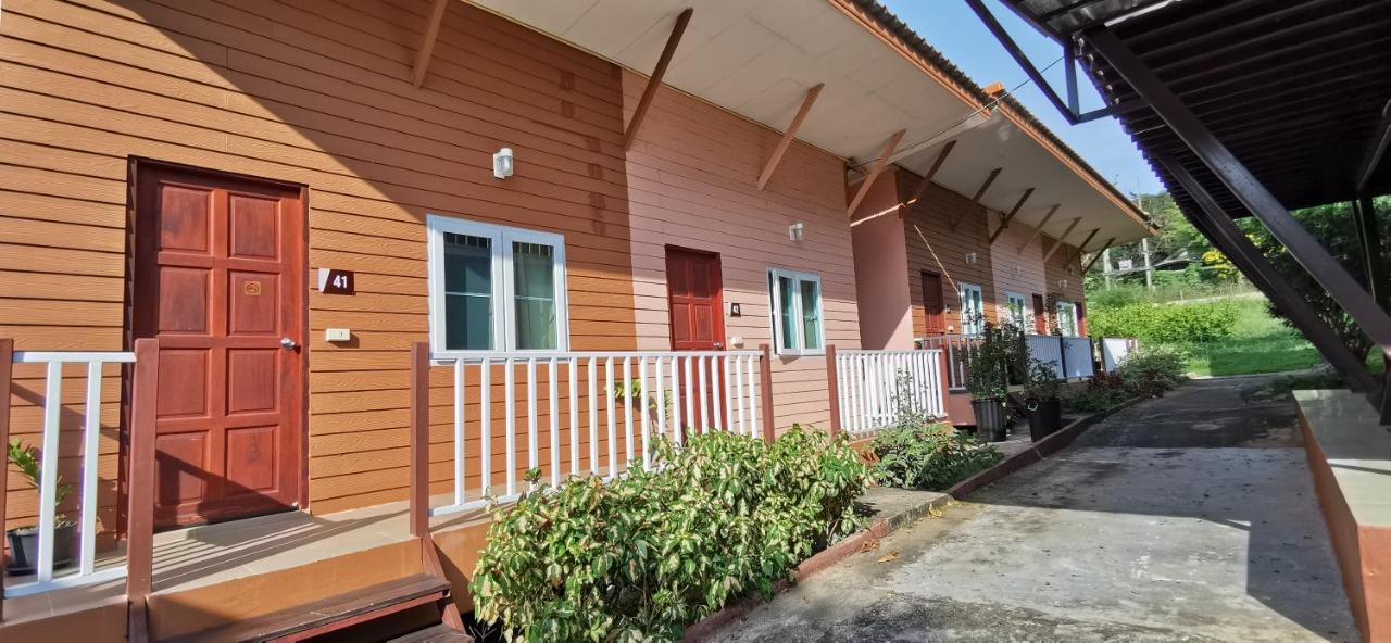 Baan Pordee Homestay Phayayen Exterior foto